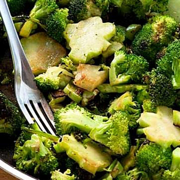 BROCOLI, VAINICA CRIOLLA Y ESPINACA ROSTIZADOS