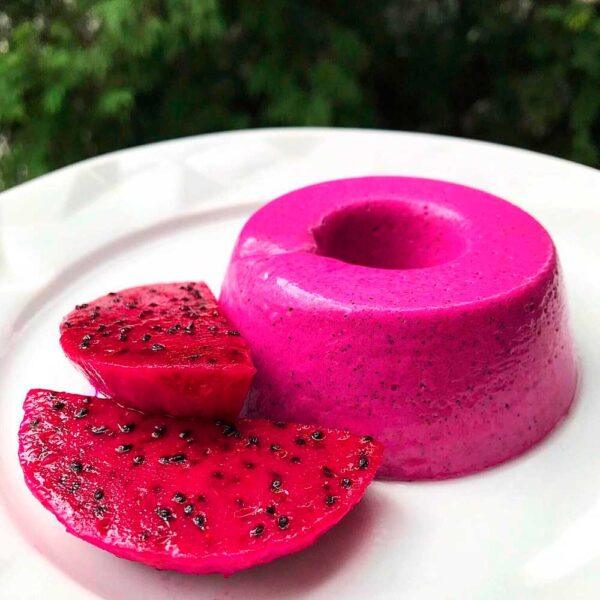 Flan de pitahaya